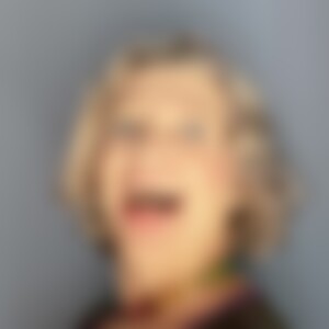 Gillianne (60) aus Solingen