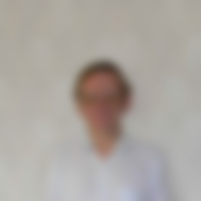Nudy (72) aus Hasbergen