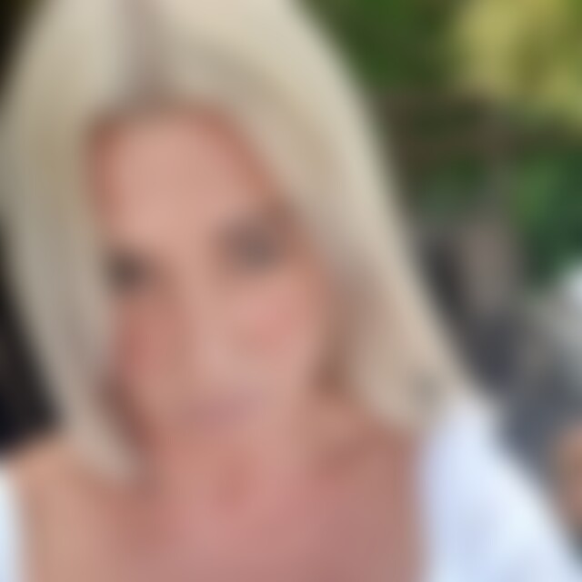 Tesa (59) aus Essen