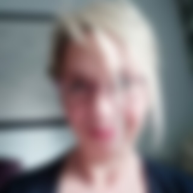 betty04 (64) aus Weimar