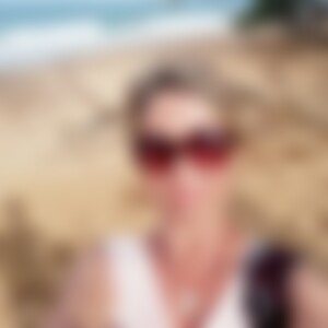 betty04 (64) aus Weimar