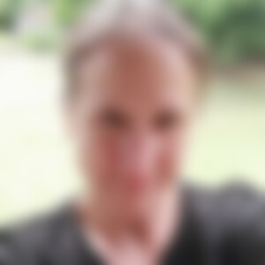 Wolfsjule (45) aus Wiesbaden