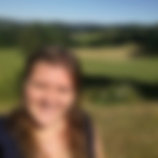 Julley92 (33) aus Gummersbach