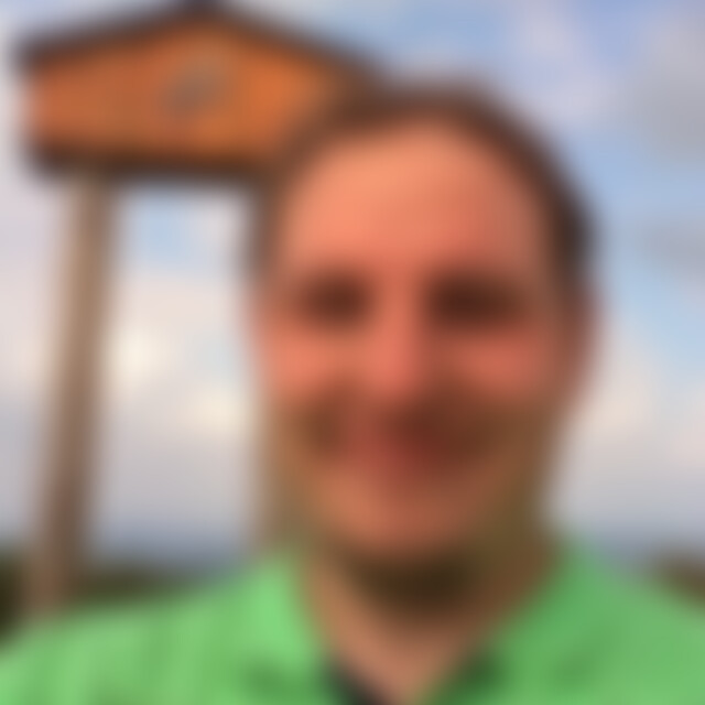 Anton31 (38) aus Klingenthal