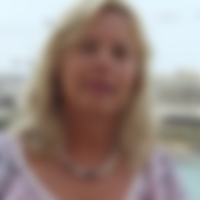Susana (61) aus Friesenheim