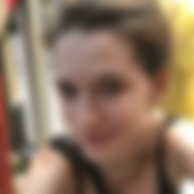 Bibi87 (38) aus Dresden