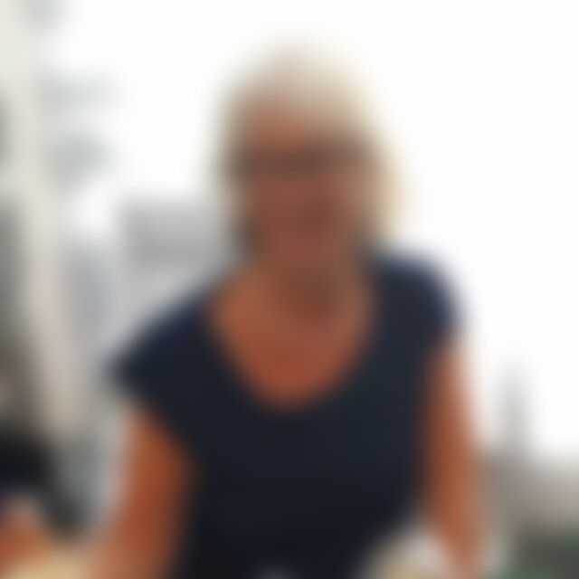 Tinadmk11 (64) aus Erlangen