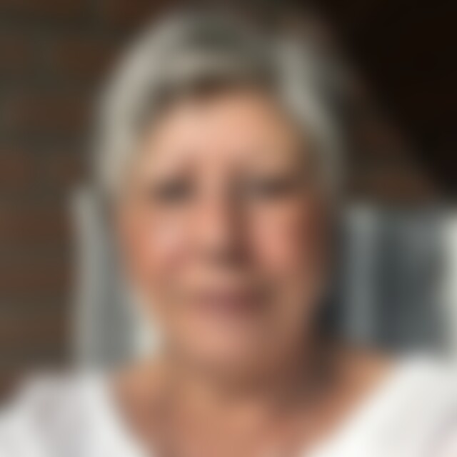 Mia3 (72) aus Borken