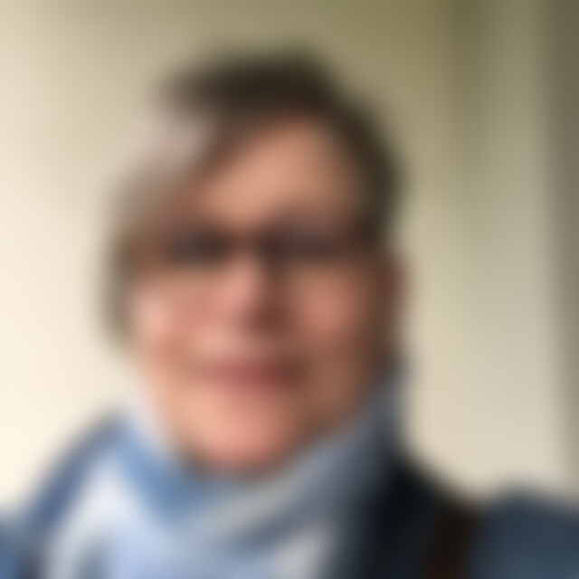Krebsfrau (69) aus Dresden