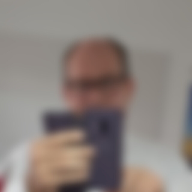 Anton76 (50) aus Lübeck