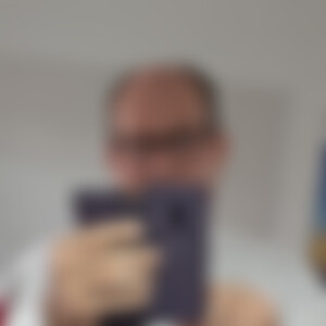 Anton76 (50) aus Lübeck