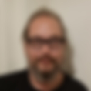 Freddy77 (49) aus Offenbach