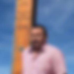 Born18 (57) aus 