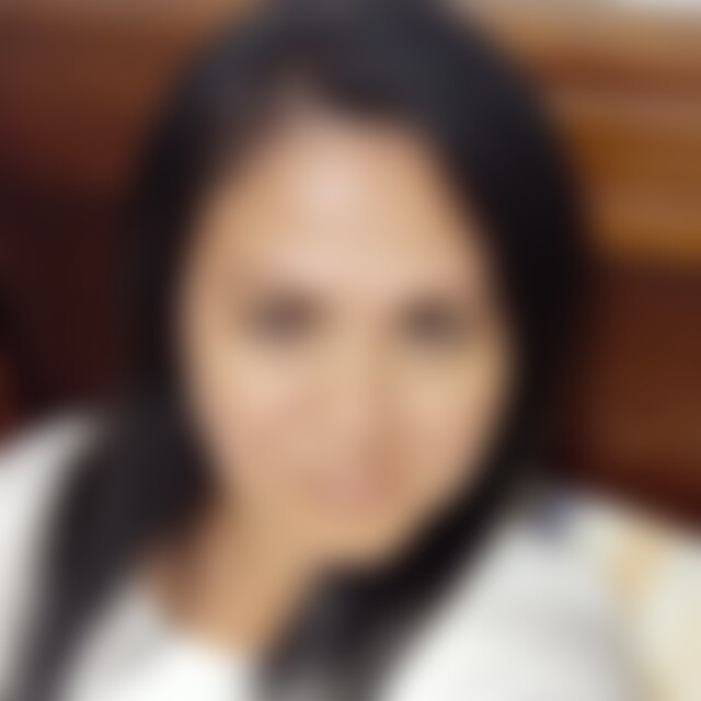 Yulizveronica (51) aus Hamburg