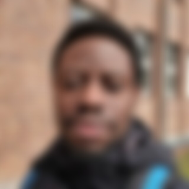 Fola (37) aus Dusseldorf