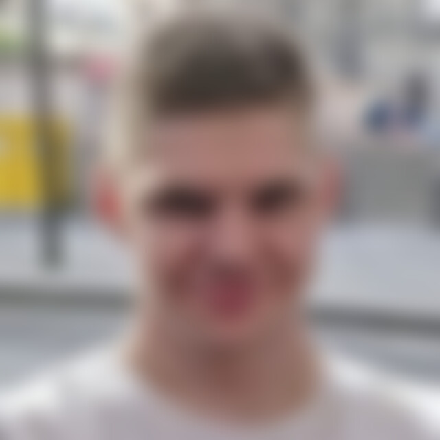 Rayga (34) aus Nordrhein-Westfalen
