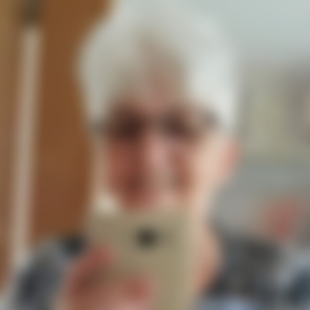 Christine1951 (75) aus Bad Dürrenberg