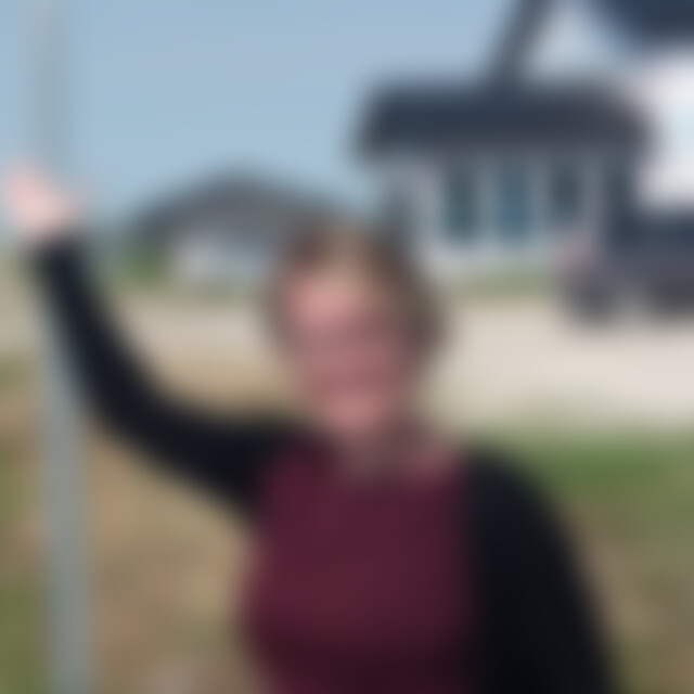 Elleni (45) aus Le