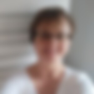 Ileana (56) aus R