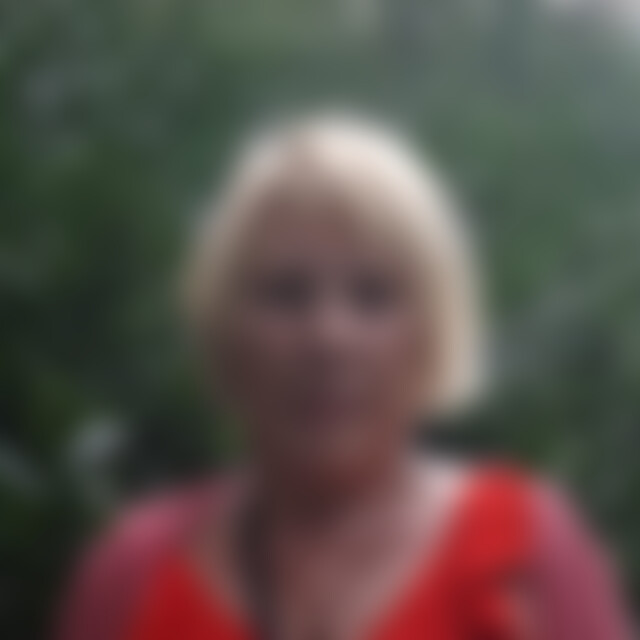 Christa (72) aus Hamburg