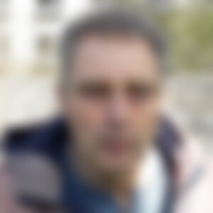 russi (66) aus berlin