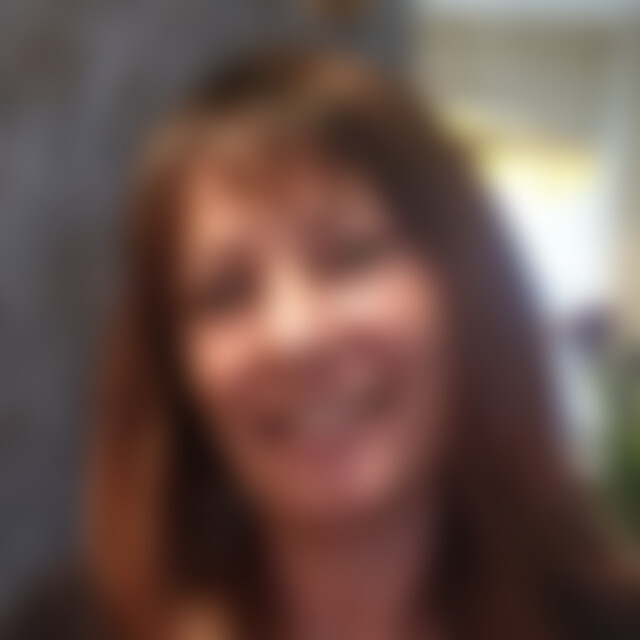 Izzy (57) aus Aachen