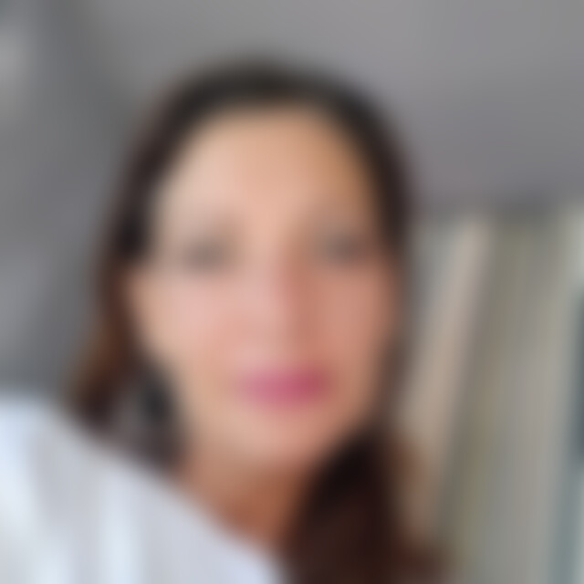 Izzy (57) aus Aachen