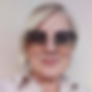 Kristine20 (48) aus Traunstein