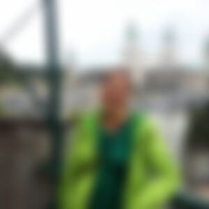 Buecherliebe (38) aus Weiden