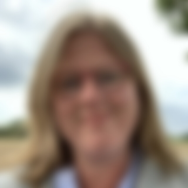 Pira (58) aus Kleve