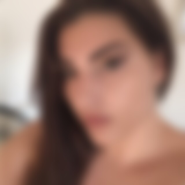 Elaine (27) aus Baden-Baden