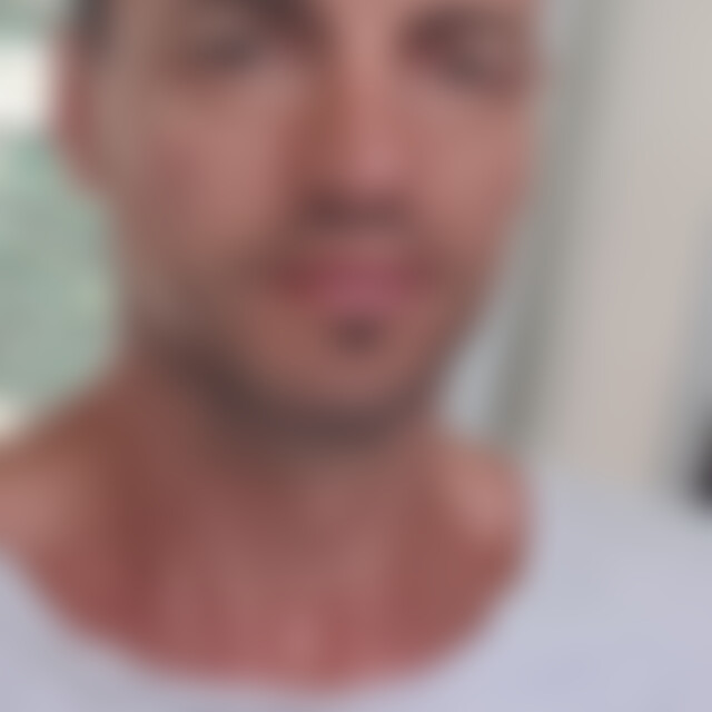 AlexW77 (44) aus Düren
