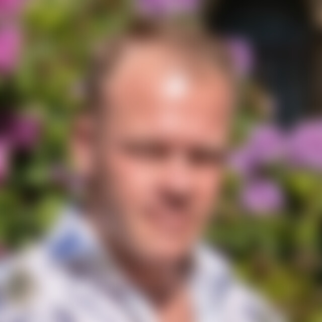 Miki (44) aus Mainz