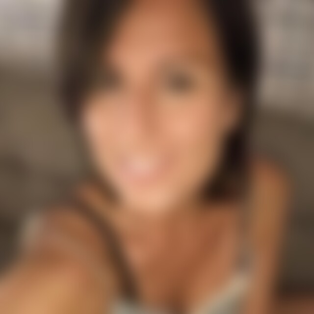 Lena1980 (46) aus Neukirchen