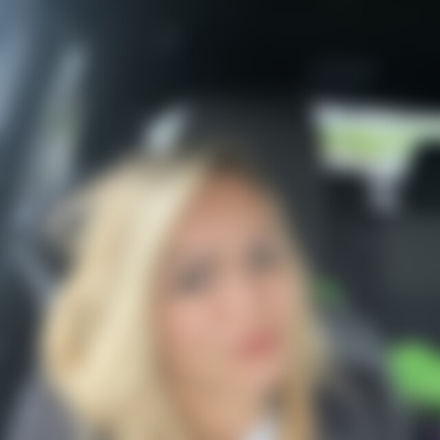 Slua (42) aus Neumünster