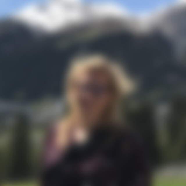 Emel4jms (45) aus Meilen