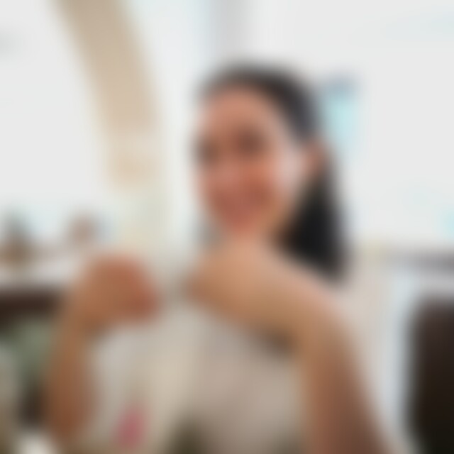 OLLA (45) aus München