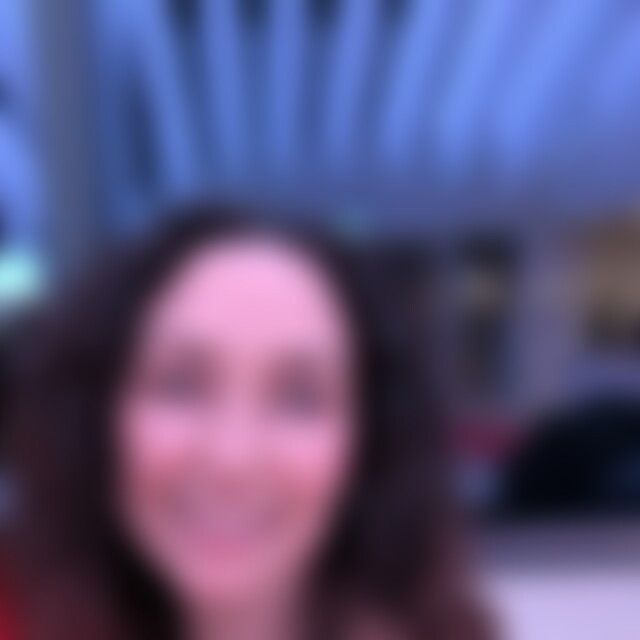 OLLA (45) aus München