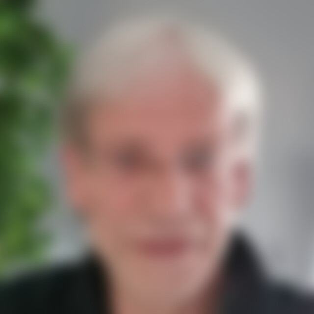 reali (70) aus Eydelstedt