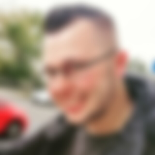 Yaroslav (28) aus Freital