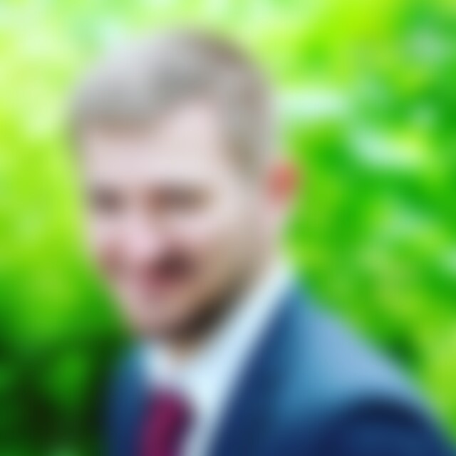 Lokas (32) aus Hamburg