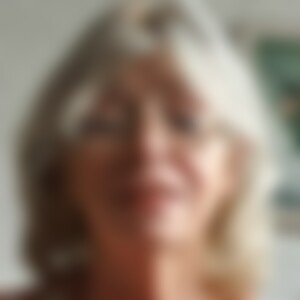 Hana (68) aus Wuppertal