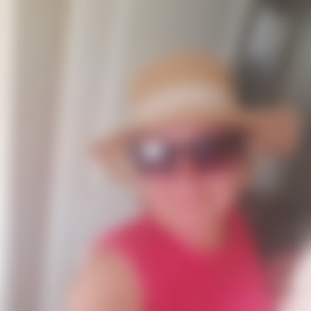 Valeska1 (70) aus Laatzen
