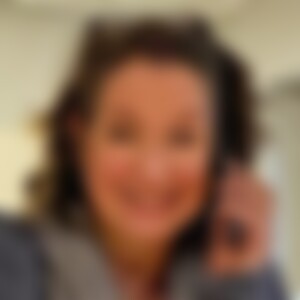 Pinea (60) aus Köln