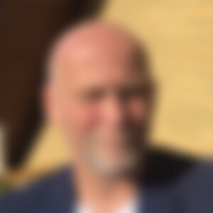 Habari (62) aus Lage
