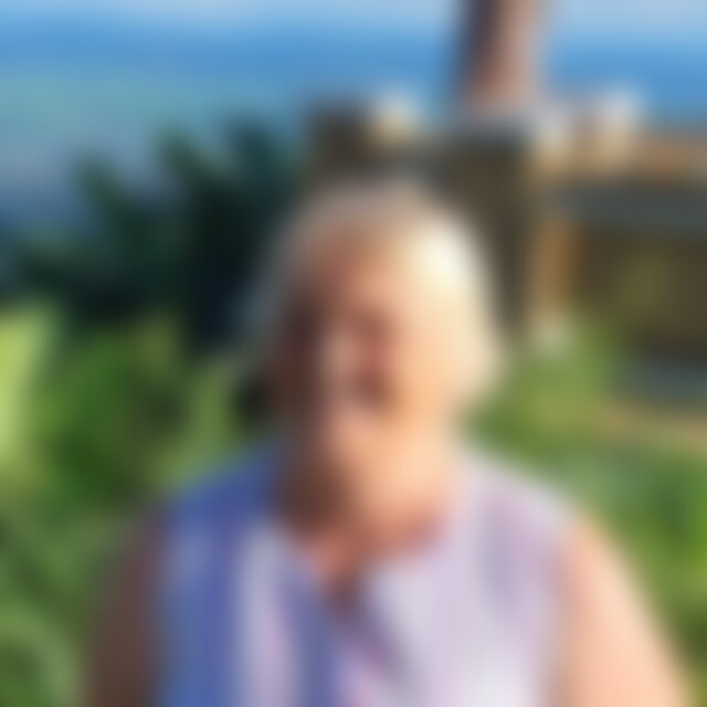 Peevi (80) aus HamburgBergedorf