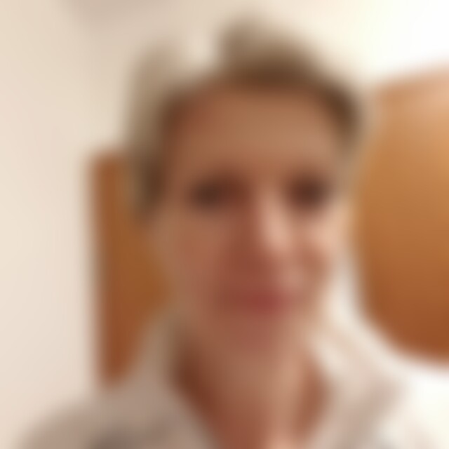 Mersini (66) aus Potsdam