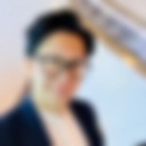 Youet (47) aus Stuttgart