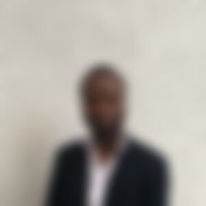 Asiedu (38) aus Frankfurt