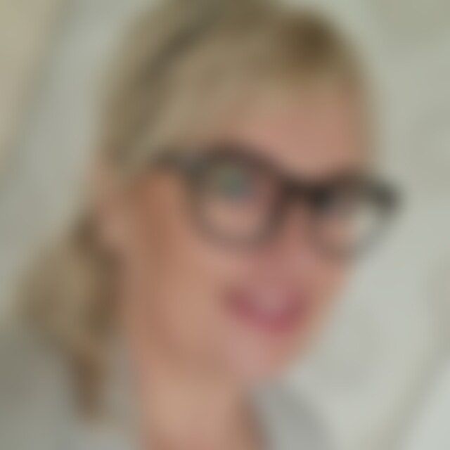 LRAnna (51) aus Zuhause